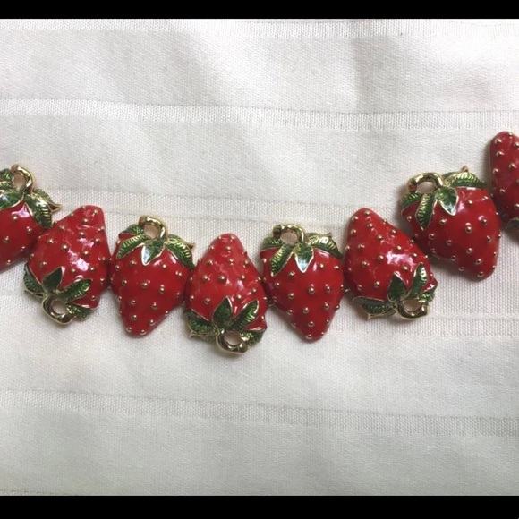Kenneth Jay Lane KJL vintage Strawberry link bracelet RARE - Picture 3 of 7